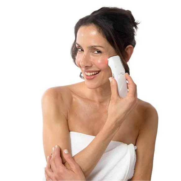 Aura Lift - Naturally Produce Collagen and Restore - VacationGrabs