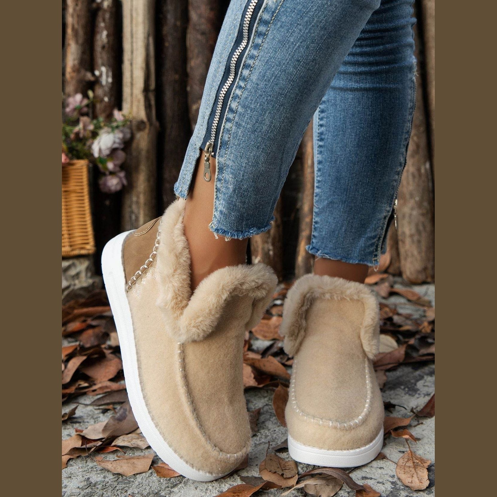 Furry Suede Round Toe Flat Sneakers - VacationGrabs