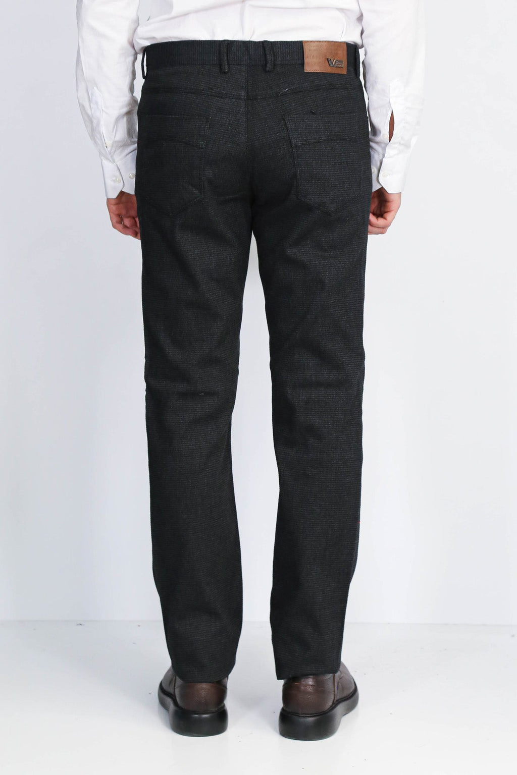 5 Pockets Cotton Black Men Pants – close up view