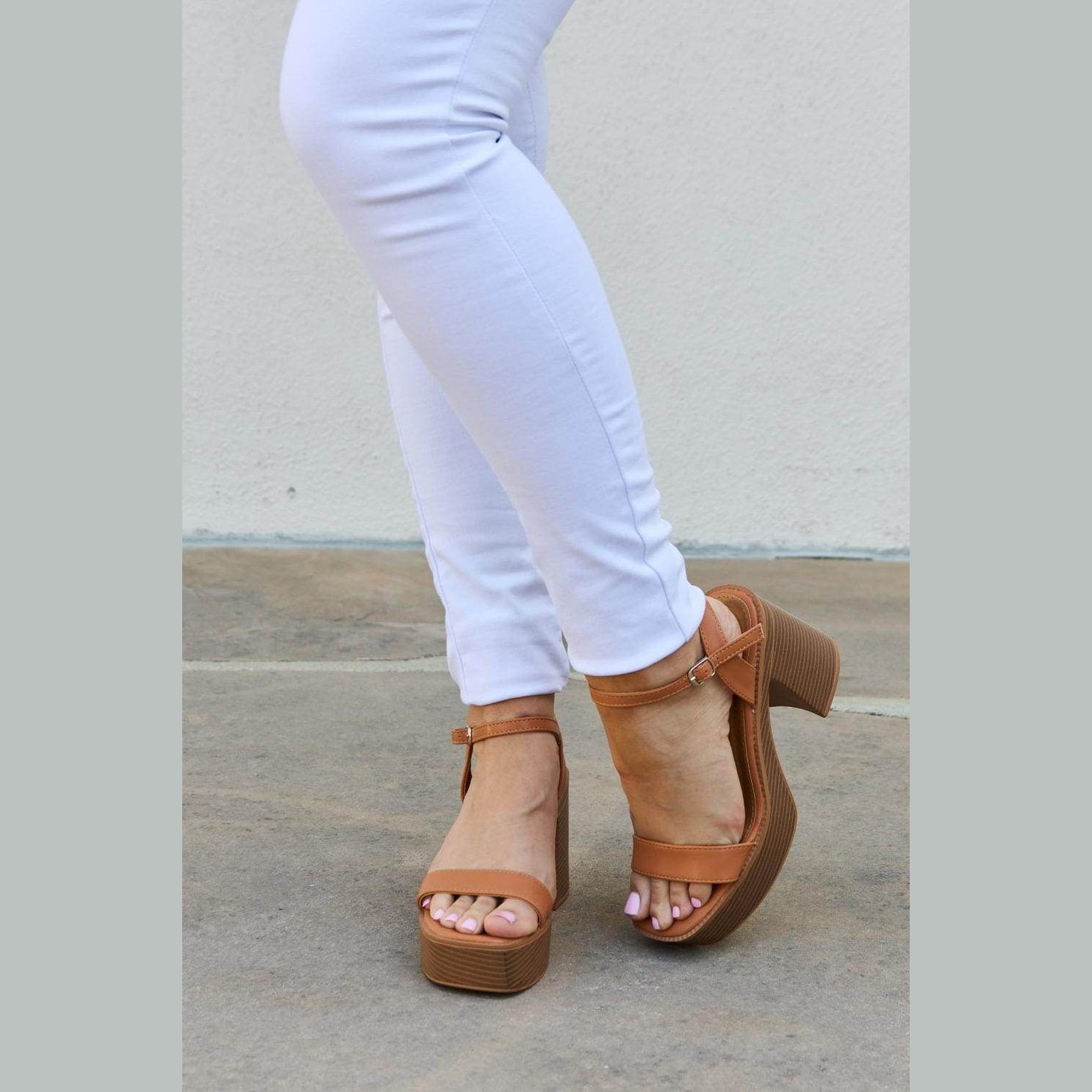 Cognac Platform Heel Sandals - VacationGrabs
