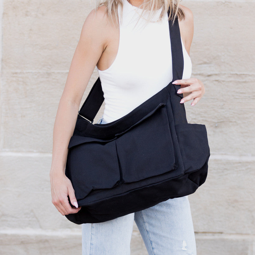 Nova Oversize Canvas Messenger Bag