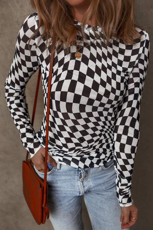 Long sleeve checkerboard shirt women in black and white with fitted design and stylish detailing