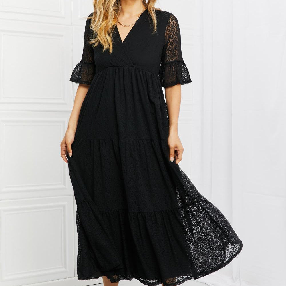 Women's Dresses Lovely Lace Black Tiered Dress
