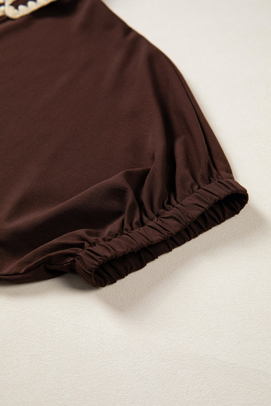 Contrast Trim Button V-Neck Short Sleeve Blouse