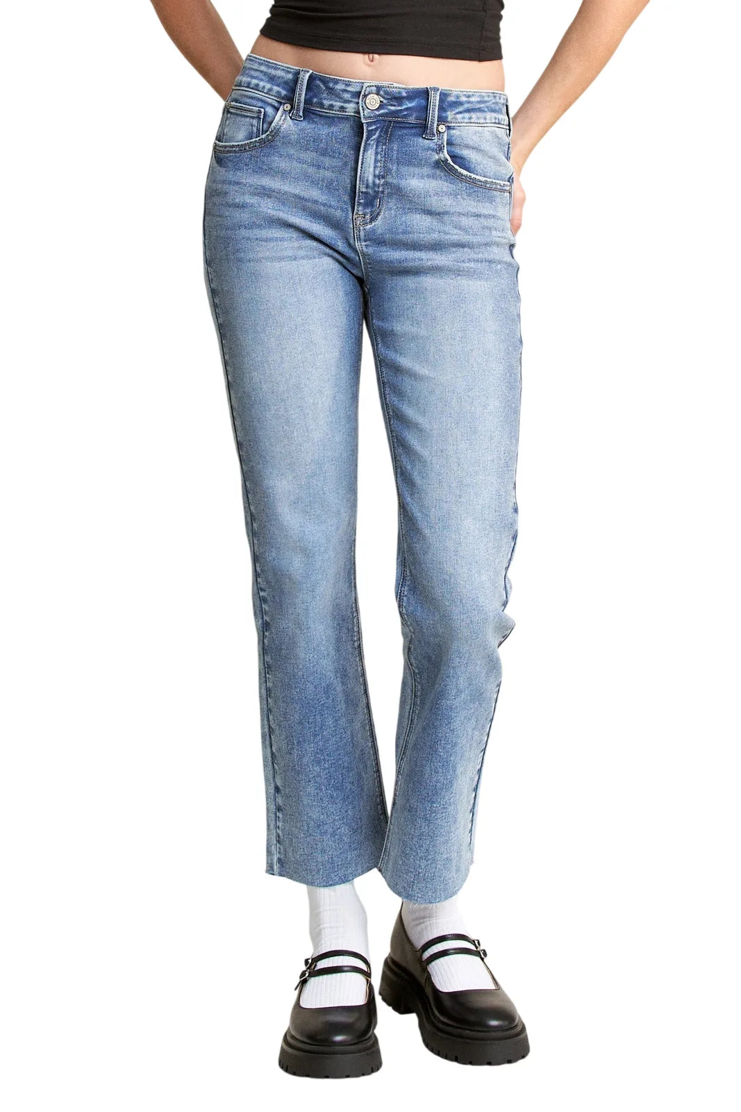 Women's straight leg blue jeans, versatile style for casual outfits