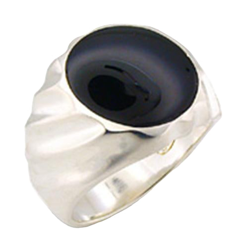 Stylish 925 silver ring with jet black onyx, featuring a unique design for modern men's jewelry