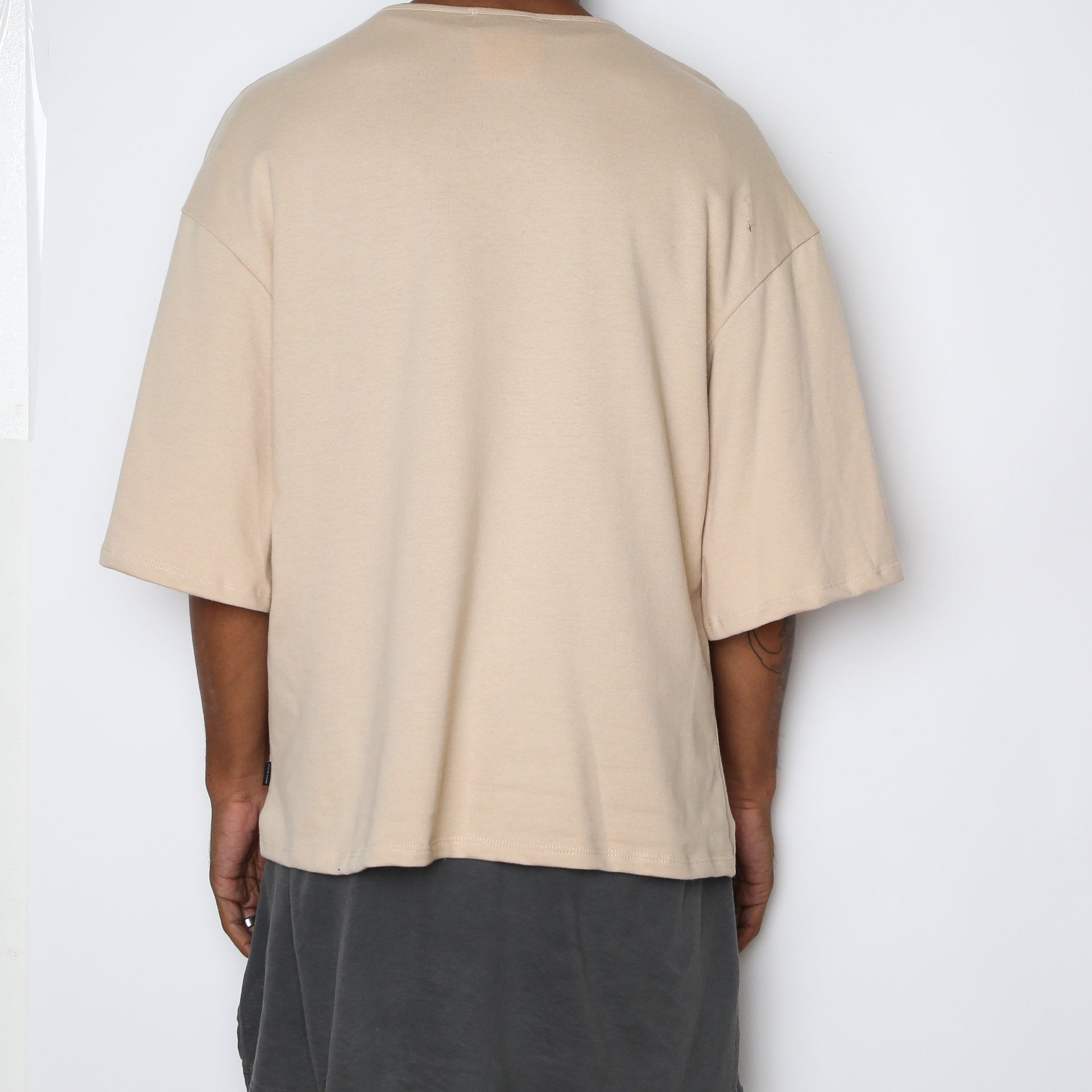 Sand Slouch Tee Mens Waist Length T-Shirts