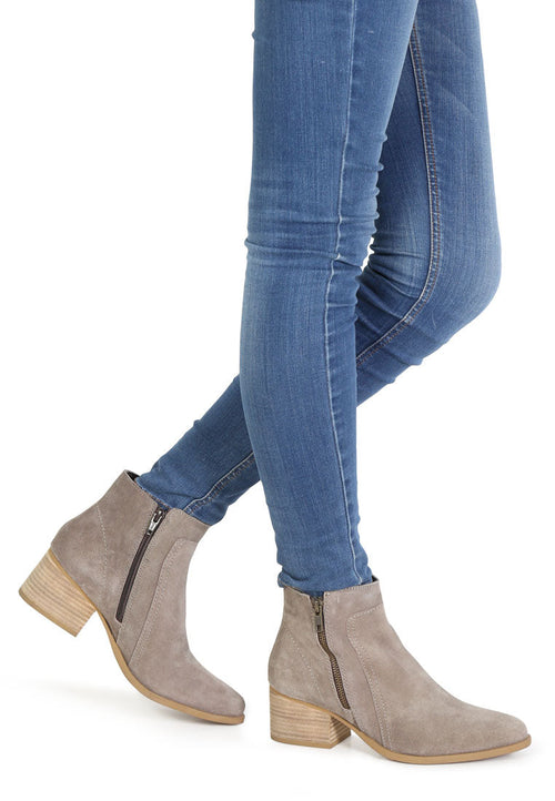 Bauena Ankle Boots With Zip Closure