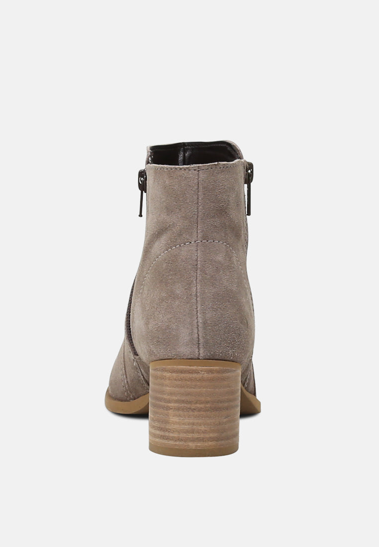 Bauena Ankle Boots With Zip Closure