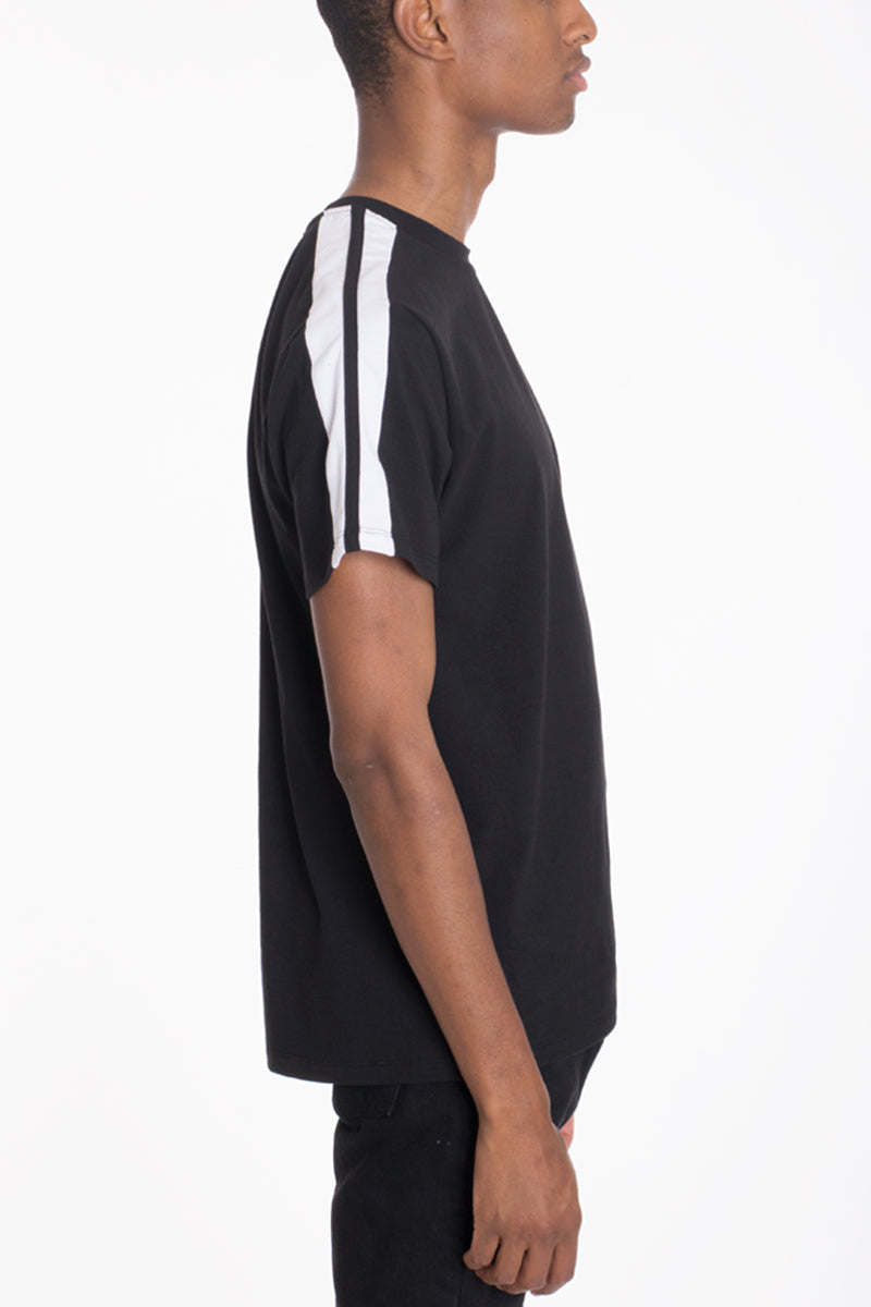 Two Stripe Tee – Relaxed Round Neck Vacation Tee