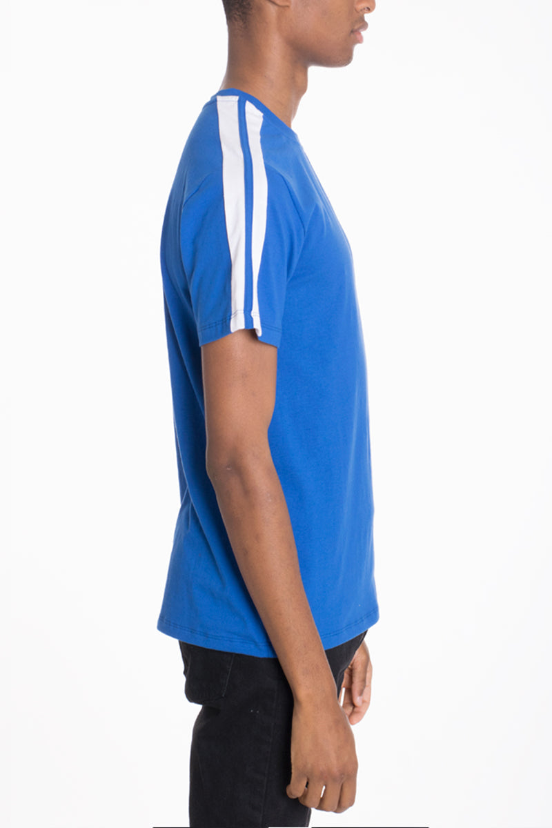 Two Stripe Tee – Relaxed Round Neck Vacation Tee