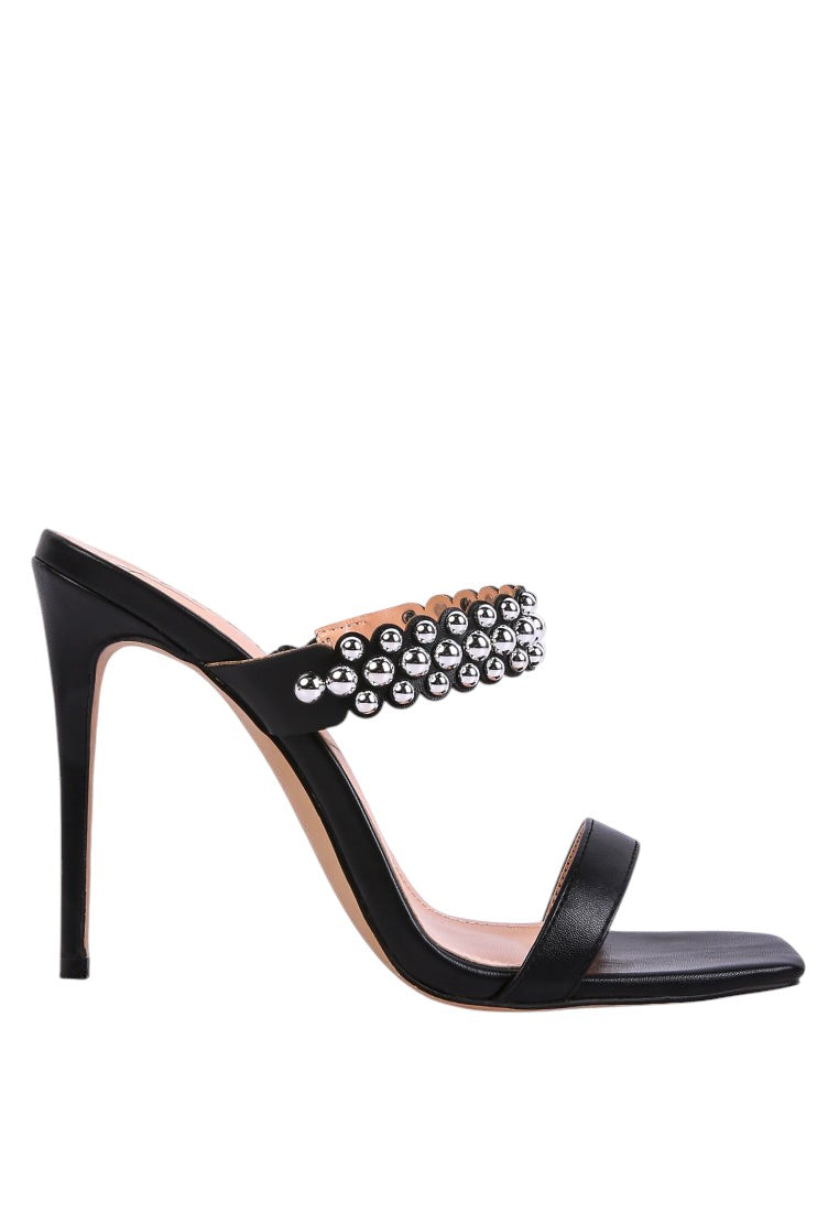 Sandales à talons aiguilles et clous métalliques Bandy
