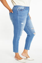 High Rise Destructed Ankle Skinny