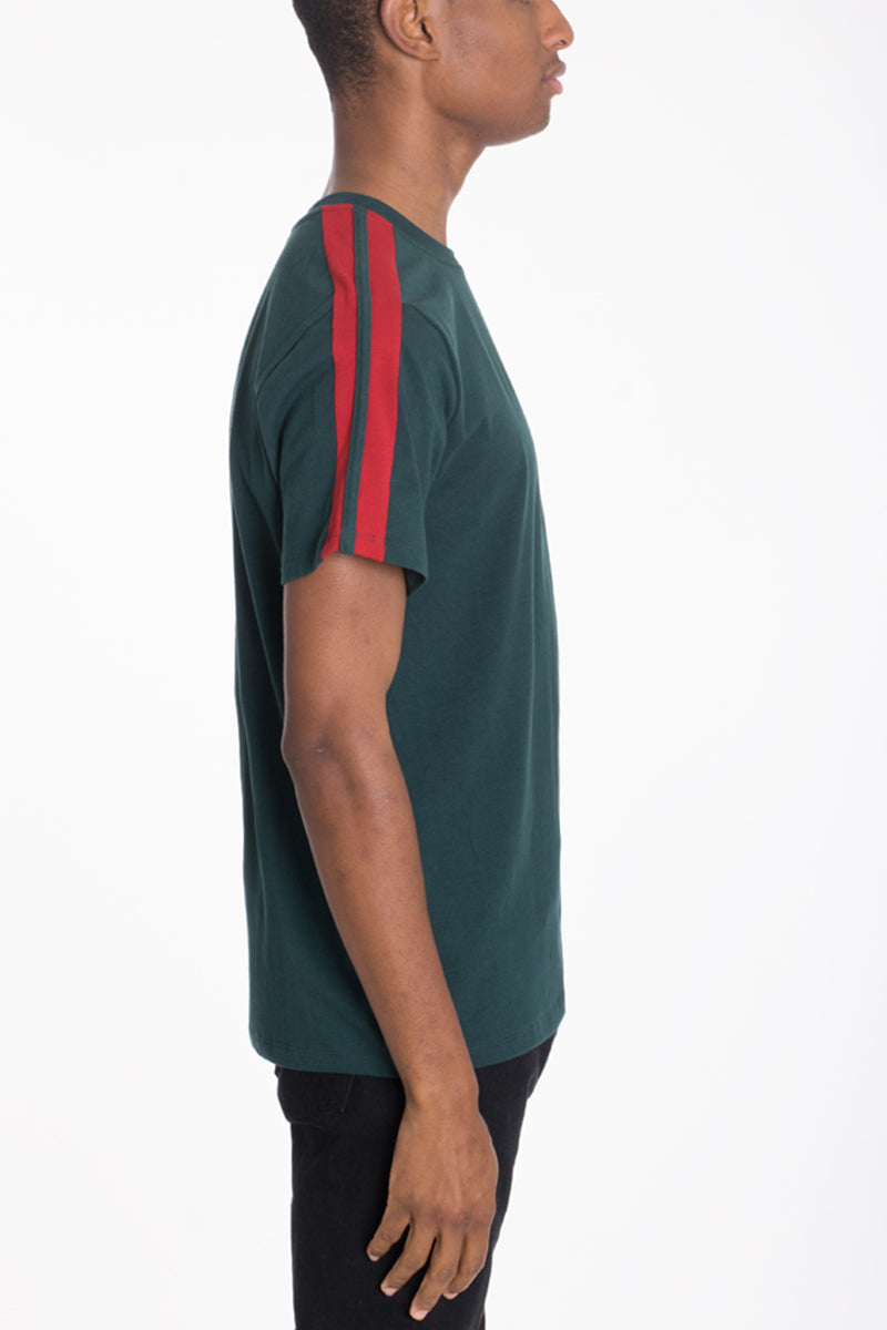 Two Stripe Tee – Relaxed Round Neck Vacation Tee