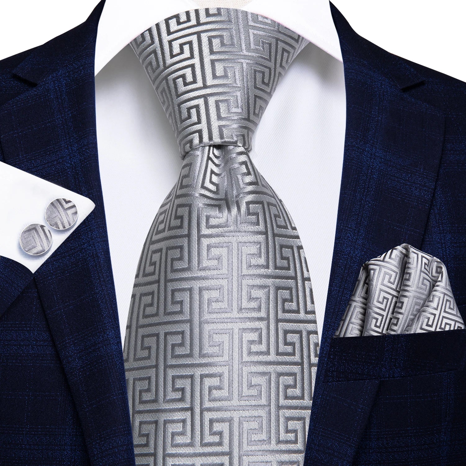 Men's Black Silk Paisley Tie for Travel-Friendly Style