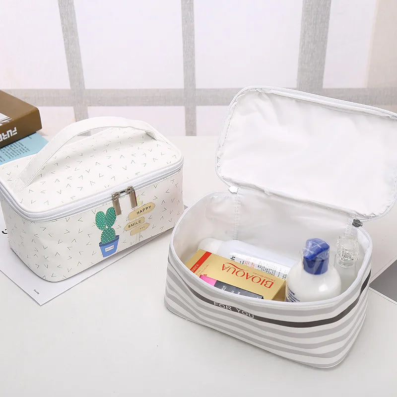 Travel Makeup Bag Cosmetic Organizer for Easy Packing