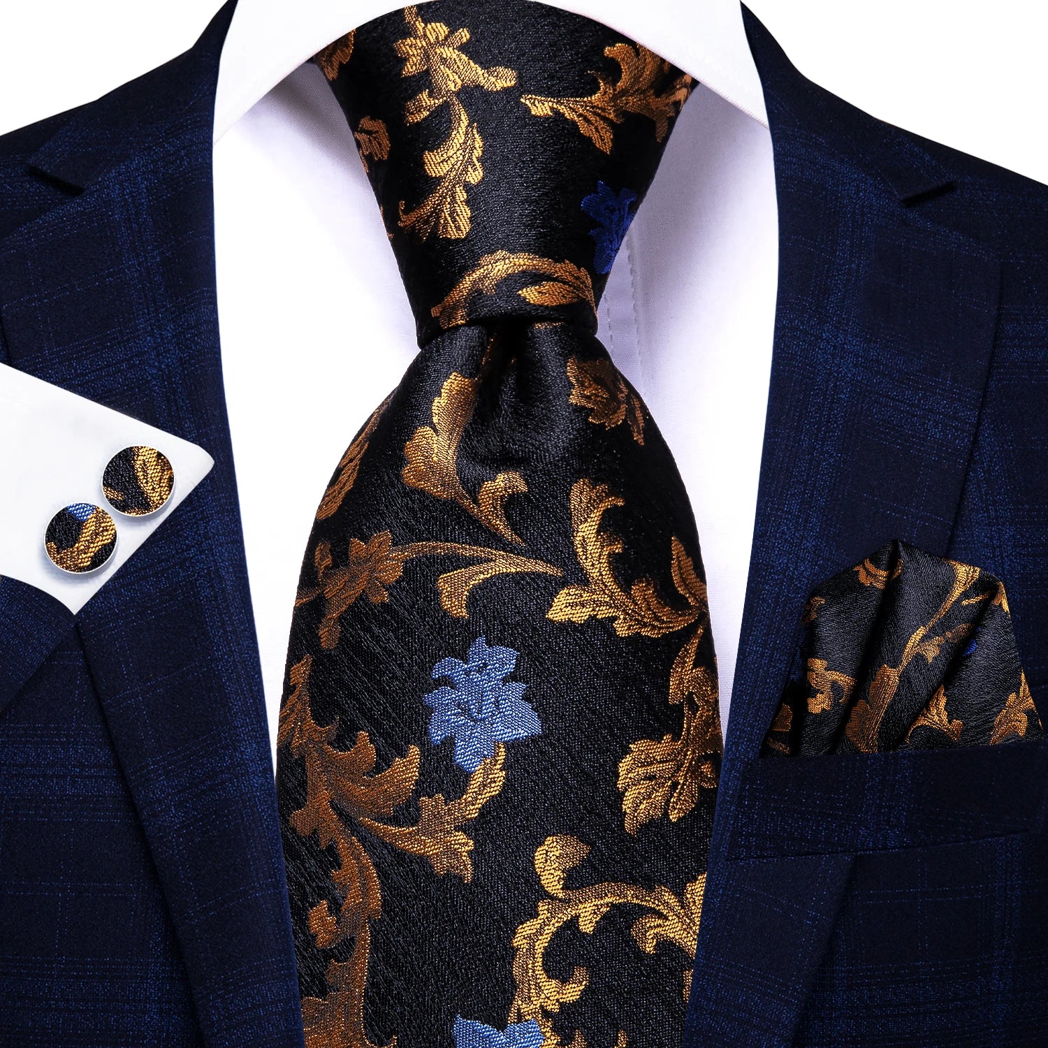 Men's Black Silk Paisley Tie for Travel-Friendly Style