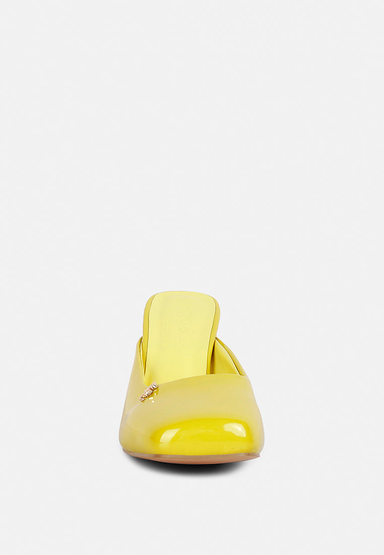 Neoplast Patent Pu Block Heeled Mules