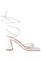 Piri Toe Ring Tie Up Block Sandals