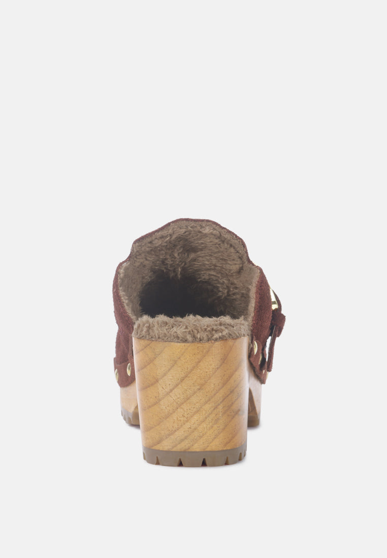 Prunus Buckled Suede Round Toe Mule Clogs