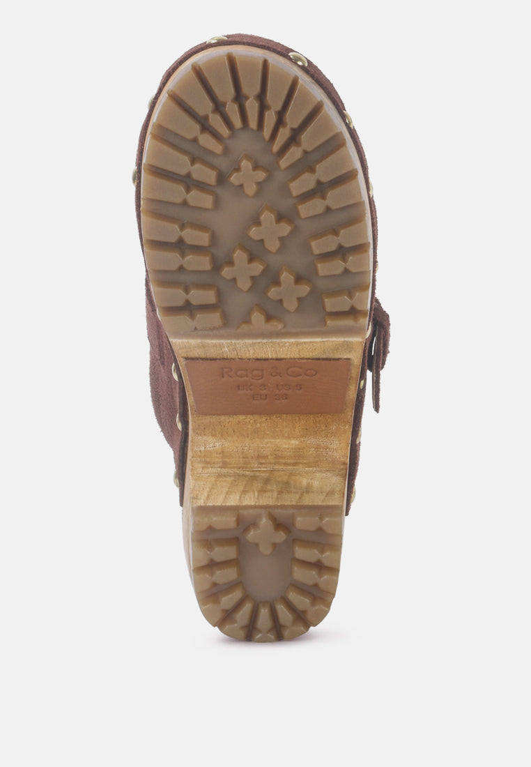 Prunus Buckled Suede Round Toe Mule Clogs