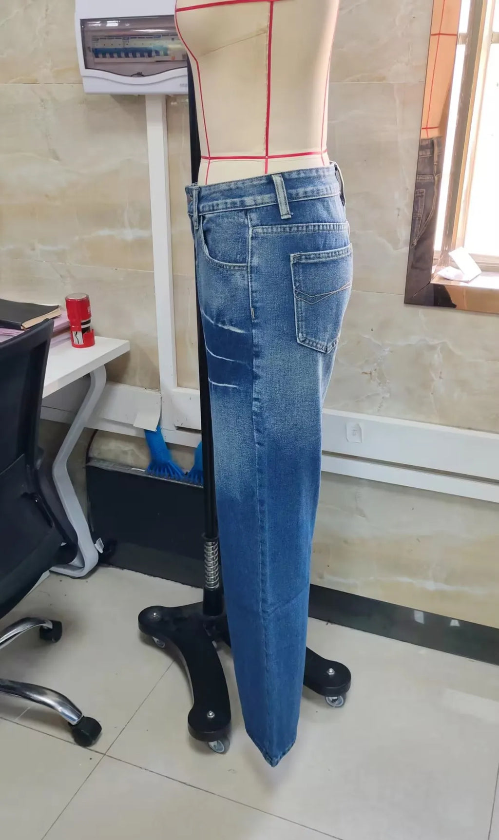 VacationGrabs Women Water Washed Denim Pants Low Rise Retro Gradient Loose Straight Leg Jeans with Pockets Vintage Streetwear