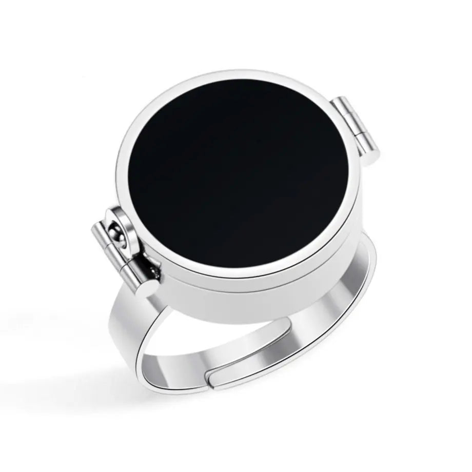 Unique Hidden Lipstick Stainless Steel Open Ring for Women 18K Waterproof Lip Balm Holder Ring Party Daily Jewelry Creative Gift
