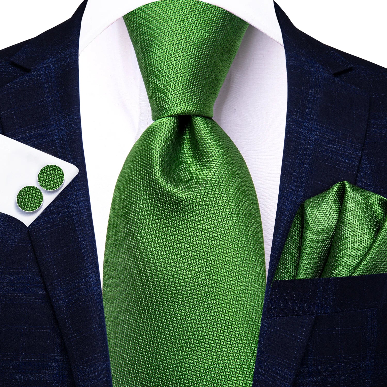 Elegant Necktie How to Tie - Perfect for Travel