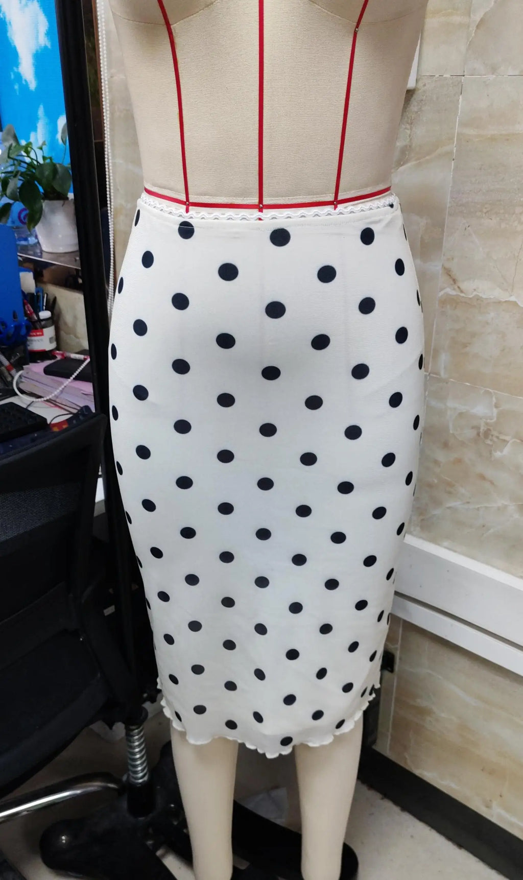VacationGrabs Womens Casual Midi Skirt Elegant Polka Dot Print Bodycon Pencil Skirt for Party Workout Daily Wear Summer Y2K Streetwear