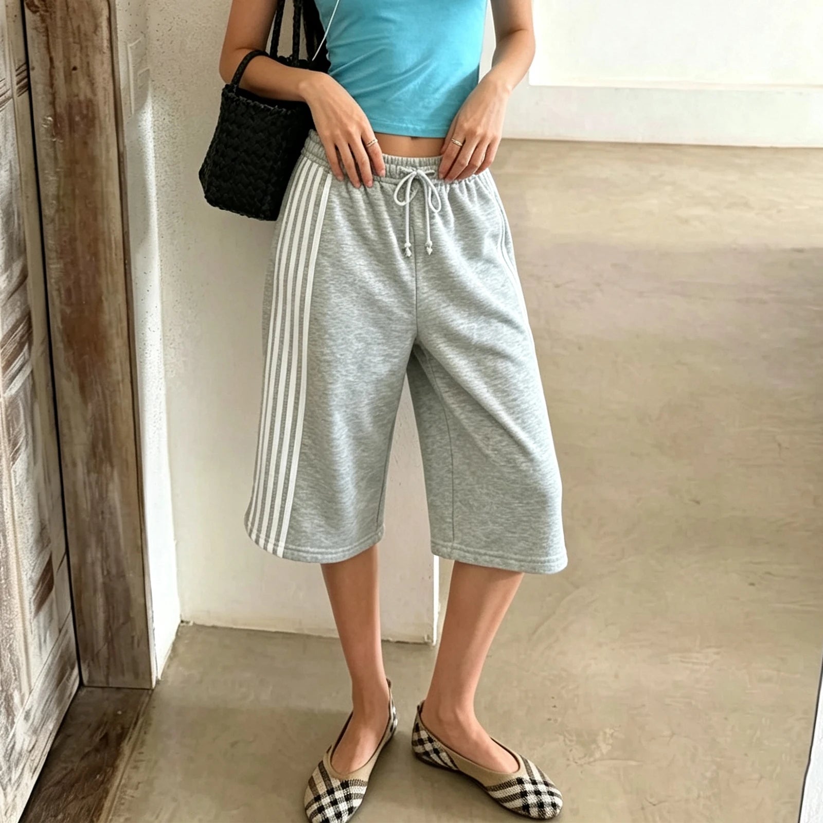 VacationGrabs Women Side Stripes Capri Sweatpants Drawstring Elastic Waist Loose Knee Length Casual Sports Cropped Jogger Pants