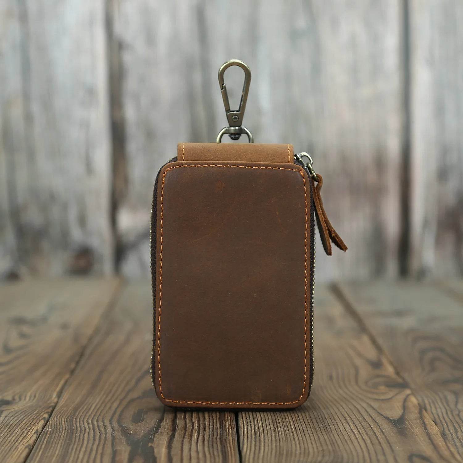 Vintage Style Leather Keychain Wallet for Car Keys & Keyring Holder - VacationGrabs