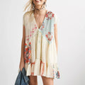 Women's Vintage Boho Mini Dress Y2k Floral Deep V-Neck Puff Sleeve Short Dresses Summer Causal Flowy Beach Sundress