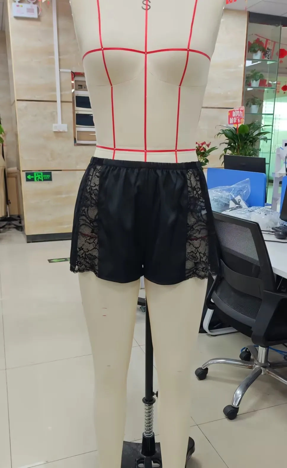 VacationGrabs Women Sexy Lace Trim Sleep Shorts Elastic Waist Satin Pajama Shorts with Floral Lace Panel for Daily Casual Loungewear
