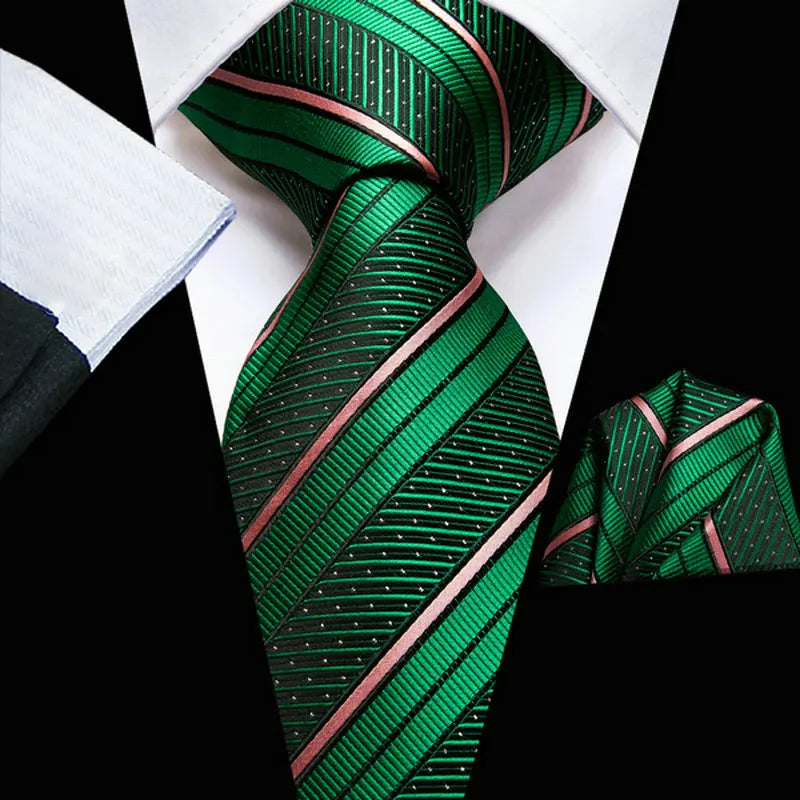 Green silk tie with matching pocket square, learn how to fold a pocket square