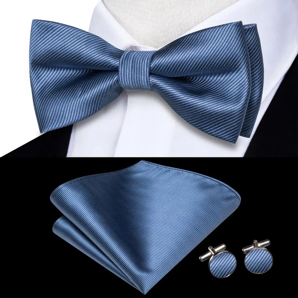 Navy blue bow tie silk with matching pocket square and cufflinks
