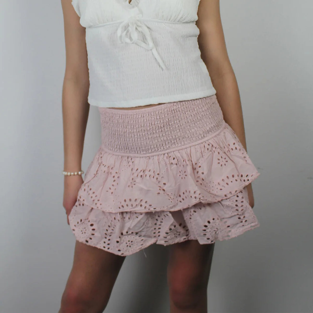 VacationGrabs Women Y2K Ruffle Layered Mini Skirts Smocked A Line Pleated Short Skirt Boho Beach Mini Skirt Cute Skirts for Teen Girls