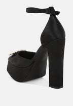 Maeissa Pearls Brooch Detail Platform Block Heel Sandals