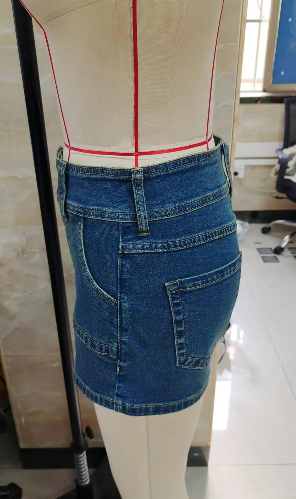 VacationGrabs Women's Denim Shorts with Pockets Low Rise Blue Jean Shorts for Summer Double Button Closure Hot Pants Streetwear