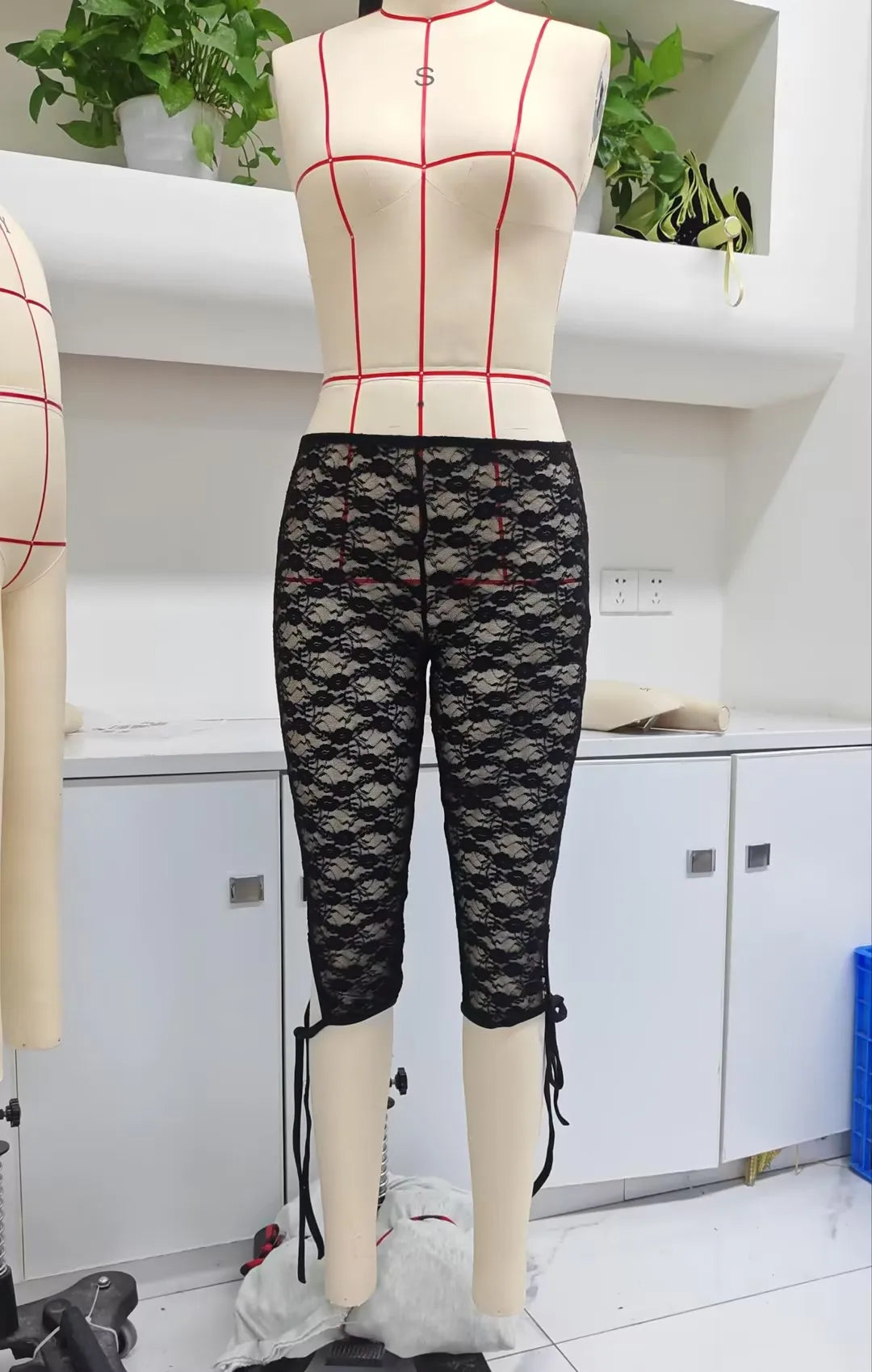 VacationGrabs Lace Capri Leggings for Women Y2k Mesh See Through Pants Fairycore Floral Lace Tights Pants for Daily Streetwear