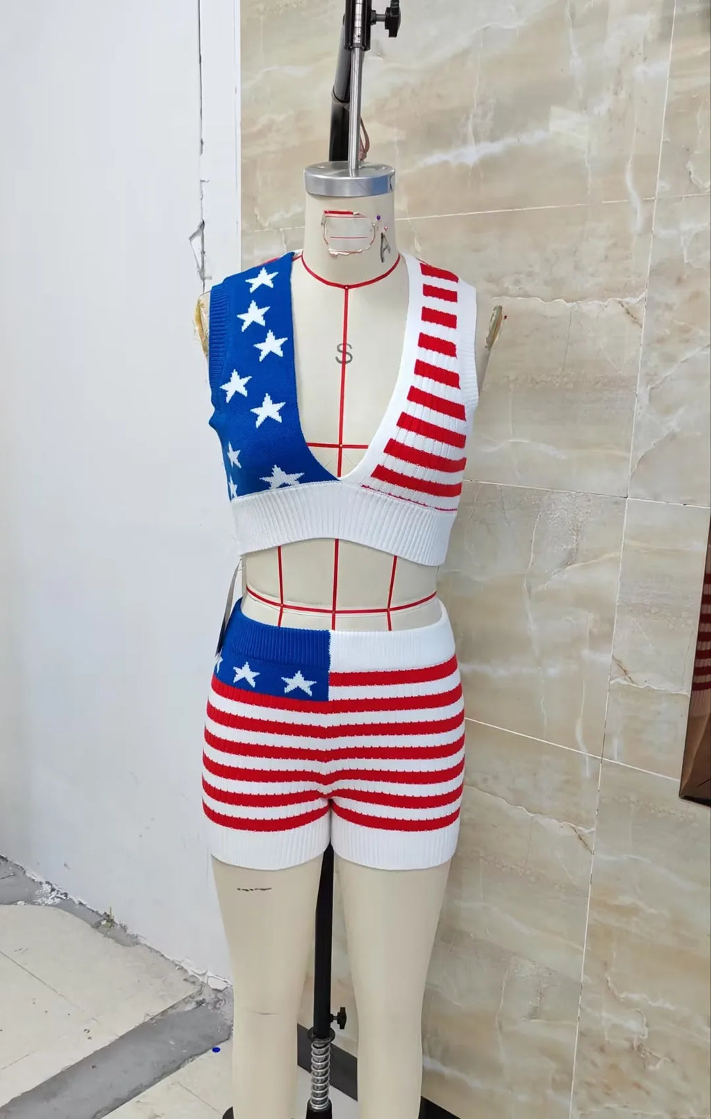 Women American Flag Print Knit 2 Piece Outfit V Neck Sleeveless Crop Tank Top + High Waist Biker Shorts Set for Independence Day