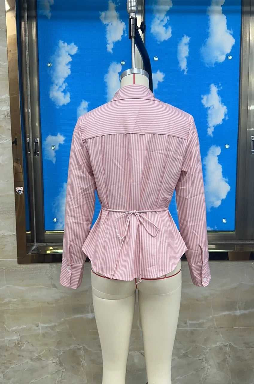 VacationGrabs Women Slim Fit Button Down Striped Shirt Long Sleeve Fitted Button Up Shirt Vintage Y2K Pinstripe Collared Blouse