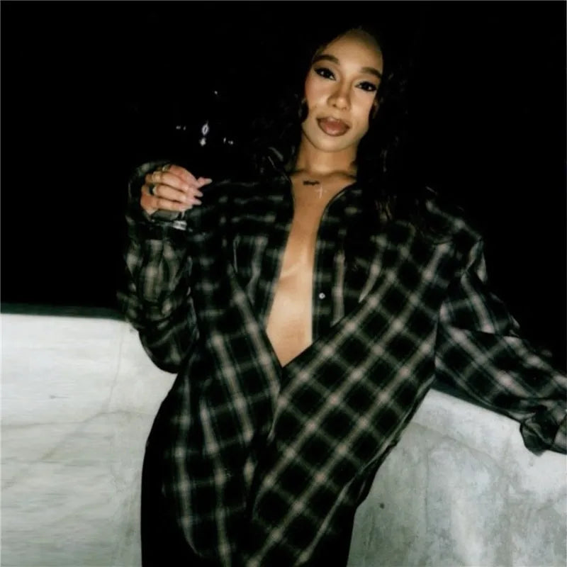 VacationGrabs Women Sexy Blouses Vintage Contrast Plaid V-Neck Slim Shirt Top Fashion Y2k Party Look New High Waisted Female Shirt Top