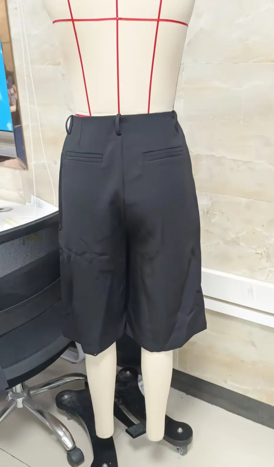 VacationGrabs High Rise Pleated Bermuda Shorts Solid Wide Leg Suit Fabric Culottes Women Elegant Office Street Mid Calf Dress Shorts