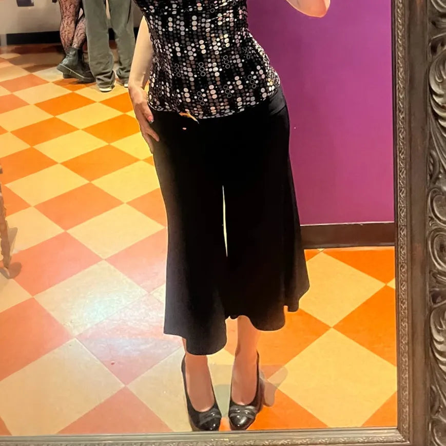 Women Metal Ring Twist Wrap Waist Capri Pants Low Rise Ruched Flared Cropped Wide Leg Trousers Stretch Summer Casual Bottoms