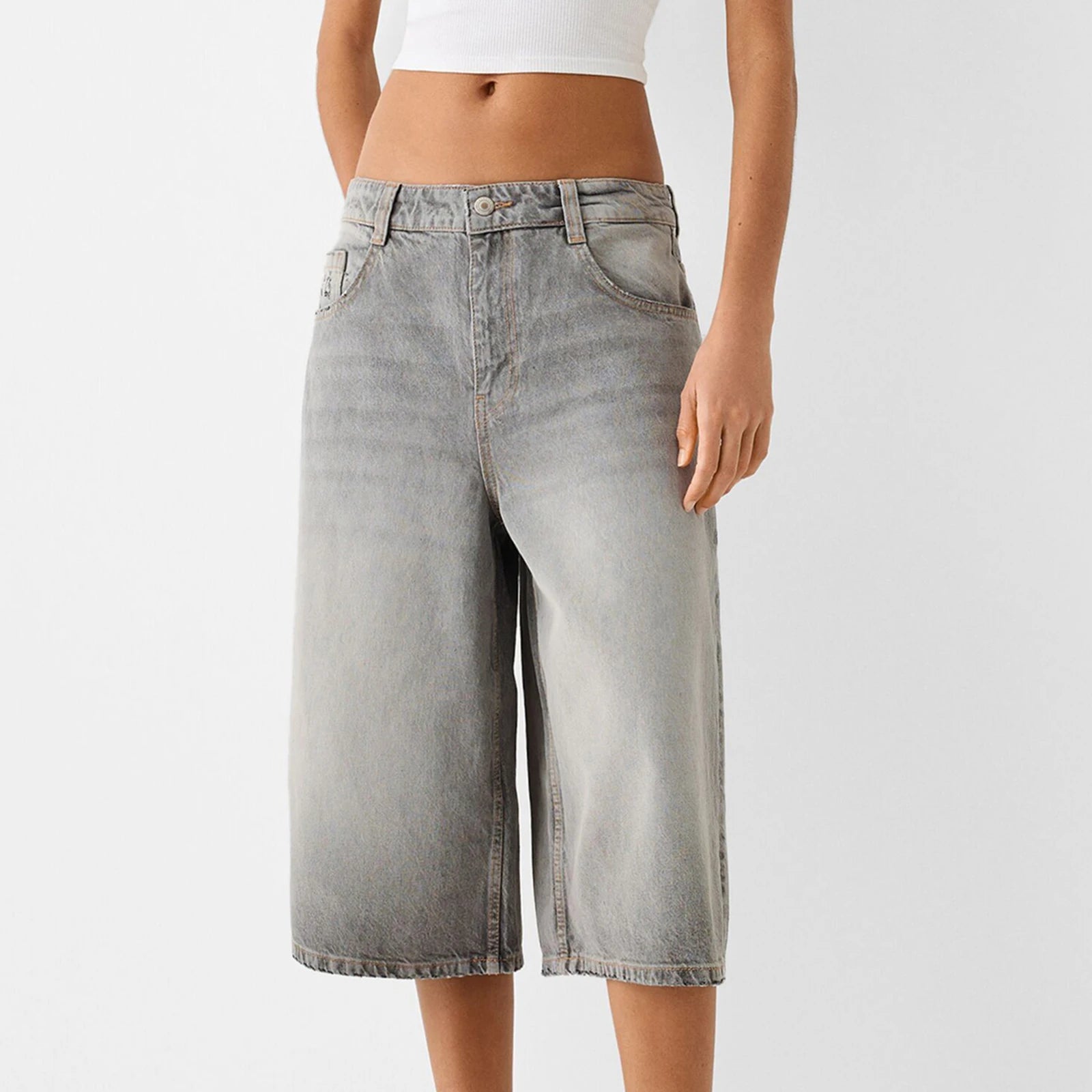 VacationGrabs Women Long Baggy Jean Shorts Y2k Vintage Straight Leg Casual Knee Length Denim Bermuda Shorts Jorts with Pockets