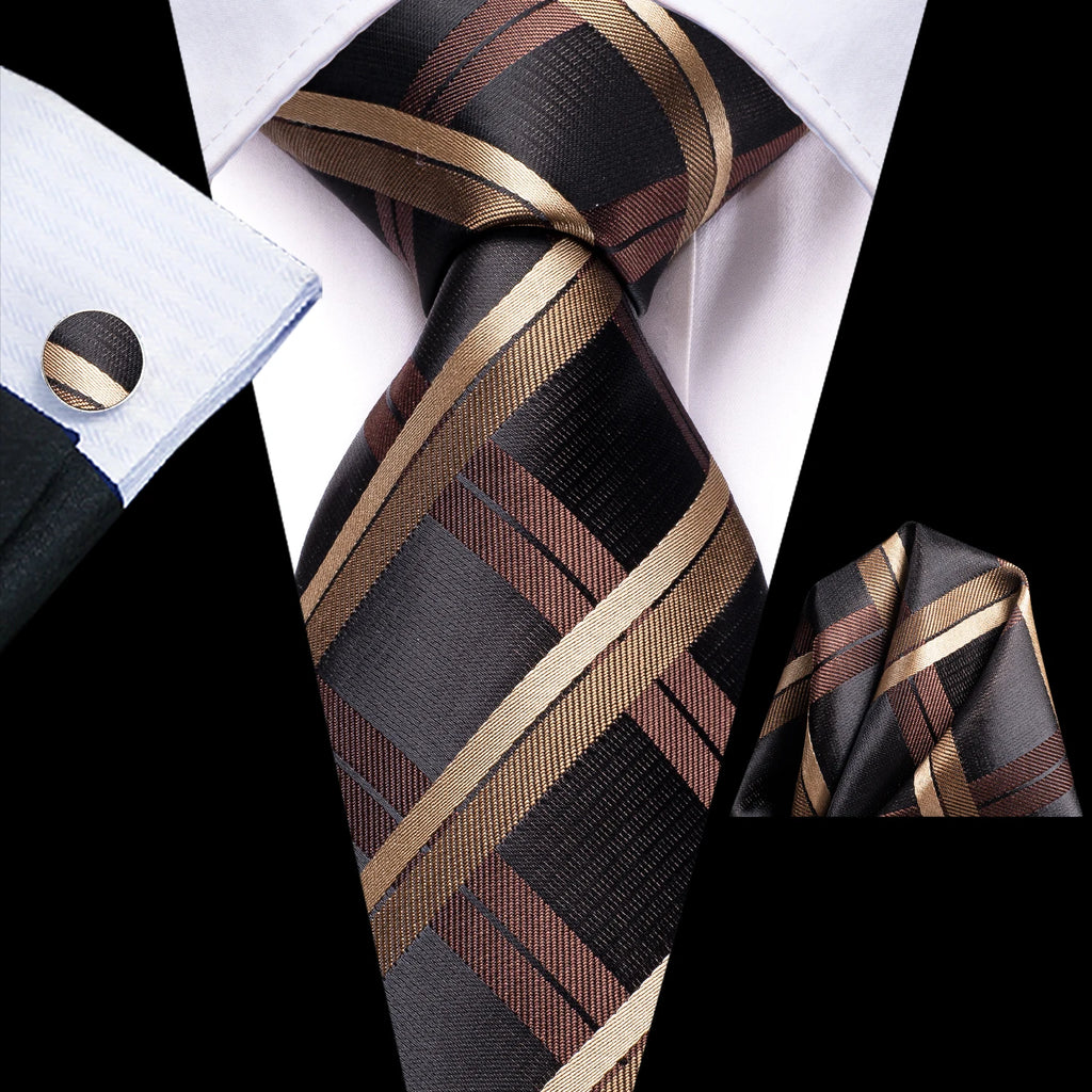 Men's Black Silk Paisley Tie for Travel-Friendly Style