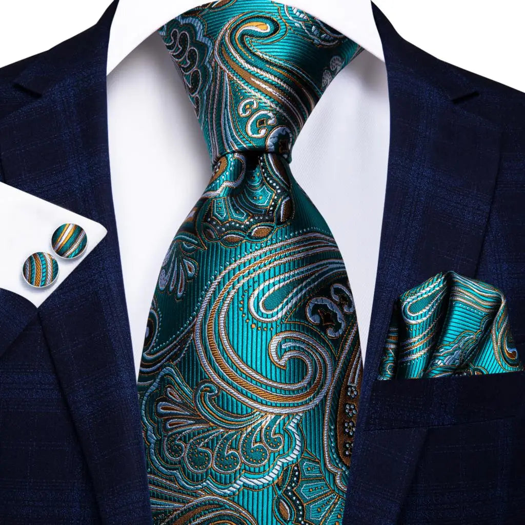 Men's Black Silk Paisley Tie for Travel-Friendly Style