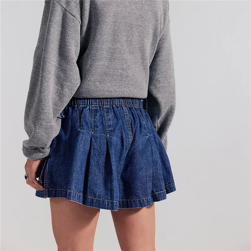 VacationGrabs Women Y2K Retro Pleated Denim Shorts High Waist Elastic Waist Wide Leg Casual Shorts with Drawstring Pockets Streetwear