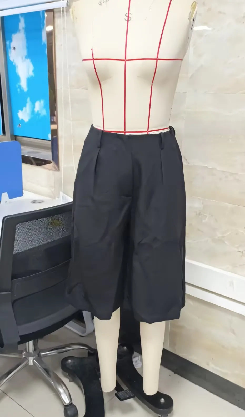 VacationGrabs High Rise Pleated Bermuda Shorts Solid Wide Leg Suit Fabric Culottes Women Elegant Office Street Mid Calf Dress Shorts
