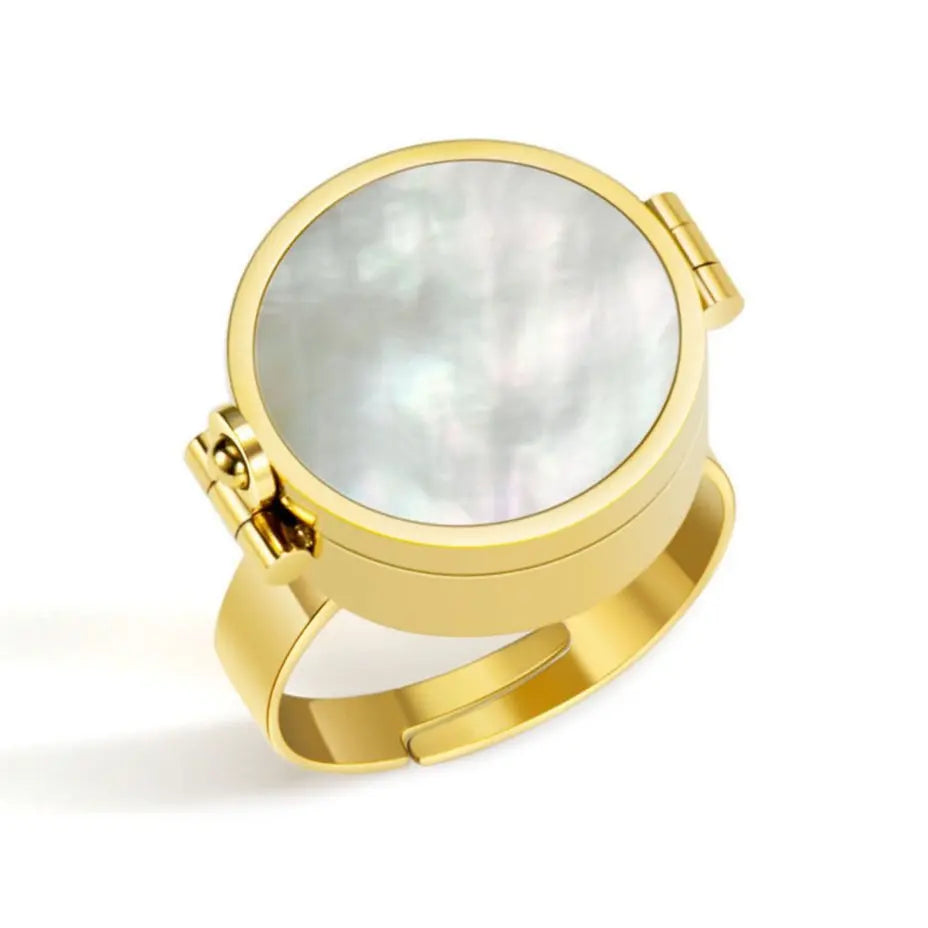Unique Hidden Lipstick Stainless Steel Open Ring for Women 18K Waterproof Lip Balm Holder Ring Party Daily Jewelry Creative Gift